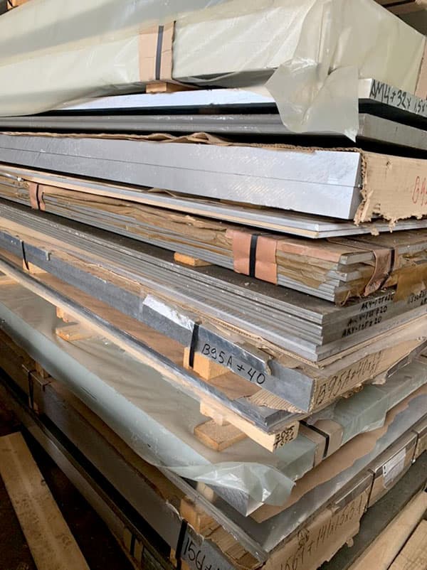 Алюминиевые плиты в ассортименте